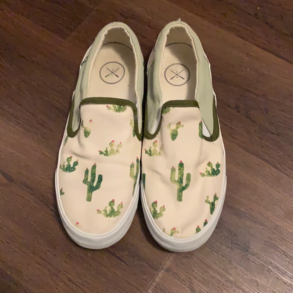 Inkkas slip on shoes